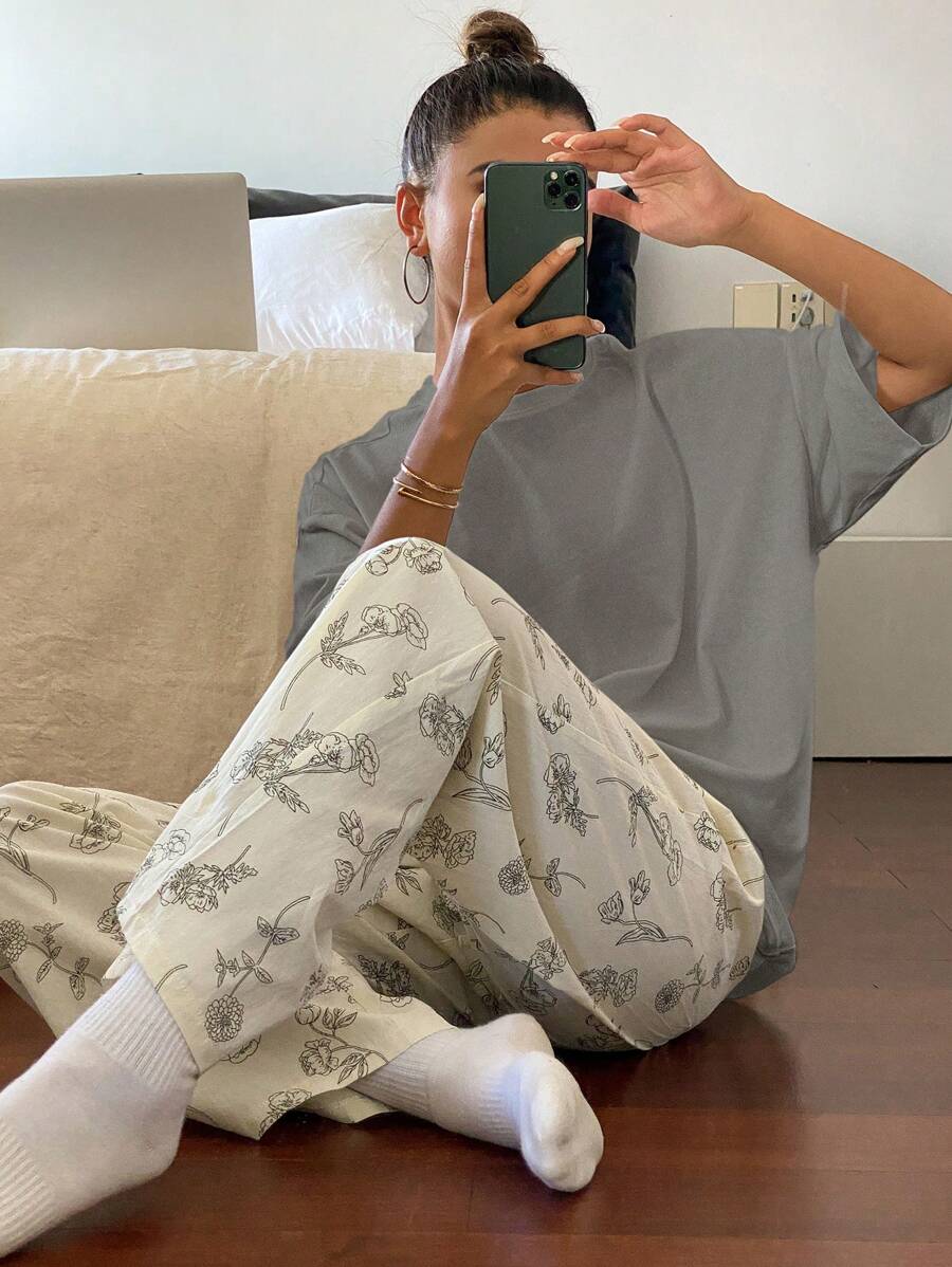 DAZY 2 件套纯色宽松 T 恤上衣和全身花卉线条印花睡裤睡衣套装,返校服 - 灰色 - 查看 1