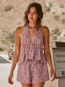 WESTFADE Pink Plaid Summer Boho Vacation Holiday Western Floral Halter Neck Ruffle Peplum Top & Drawstring Waist Shorts Women Two Pieces Matching Set Outfit - Red - View 2