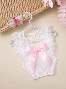 SHEIN Newborn Girl Lace Romper Set For Photoshoot Pink Ribbon Bow Romper Newborn Photo Props Infant Photography Outfit - White - View 3