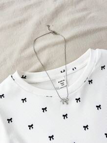 Camiseta de manga corta con cuello redondo y estampado de mariposas con acanalado blanco, estilo teen girls para primavera y verano, día de San Valentín, en casa, estilo "clean girl/preppy", y estilo Y2K