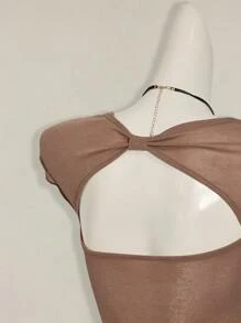 SHEIN ICON 性感海妖低胸圆领露背基本款休闲卡其色 T 恤 - 卡其色 - 查看 7