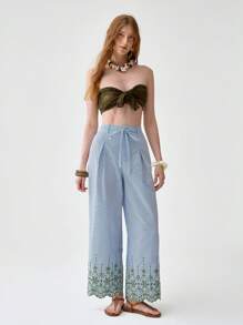 SHEIN Unity 休闲条纹镂空刺绣长裤 - 藍白色 - 查看 4