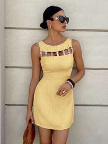 Siren Gaze Váy mini chữ A không tay đính hạt thiết kế mới mùa hè 2025 dành cho nữ - Màu vàng - Xem 4