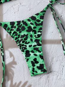 SHEIN Swim 2件組女款海灘夏季套裝：豹紋隨機圖案金色配件掛脖短版上衣與抽繩側邊比基尼短褲性感泳裝套組 - 彩色 - 查看 5