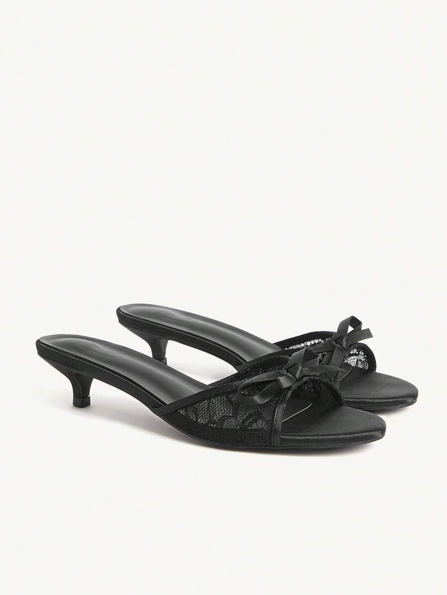 CUCCOO CHICEST 女士夏季新品蝴蝶结圆头小猫跟优雅甜美浪漫黑色缎面网眼拼接凉鞋拖鞋凉鞋，适合下午茶、约会、优雅装扮、度假 - 黑色 - 查看 1