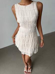 Siren Gaze 女士纯色圆领褶皱迷你连衣裙 - 杏色 - 查看 1