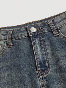 SHEIN Girlism 复古蓝色牛仔蝴蝶结口袋喇叭裤，适合少女穿着，夏季早午餐、教堂毕业派对、街头风、夏季海滩波西米亚风度假、夏季音乐会、音乐节、休闲锐舞派对、夏季早午餐、教堂毕业派对、街头风、返校季秋冬季。 - 中等水洗藍 - 查看 3