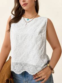 SHEIN LUNE 大码女式休闲刺绣圆领无袖短款上衣，适合度假穿着