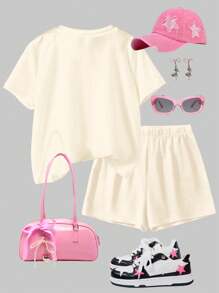 SHEIN Conjunto de 2 piezas de blusa de manga corta y pantalones cortos con estampado de lazo y cerezas minimalista retro estilo Kawaii para niñas preadolescentes, ideal para el verano relajado