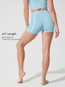 GLOWMODE 4.3'' FeatherFit™ Contrast Color Shorts Low Impact Yoga Pilates Studio Daily Casual Wear