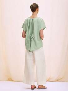 Chiquease Blouse ample décontractée pour femme, en tissu avec plis au dos, lien à la taille, col large et manches chauve-souris - Vert - Voir 2