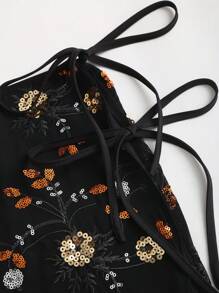 Sweetra 亮片刺绣蝴蝶结腰迷你裙 - 黑色 - 查看 3