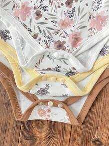 3 Stück/Set Ditsy Blumen Neugeborene Baby Mädchen Lässig Slip Kleid & Hauskleidung Set Mädchen Kleidung Set Teenager Mädchen Shirts Regenbogen Sommer Sets Pride Neugeborene Baby Mädchen Kleidung Sommer