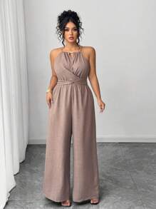 Elenzga 大码女式休闲卡其色褶皱面料肩带交叉领口串珠腰部纽扣和蝴蝶结设计喇叭形连体裤，适合春夏季、学校、毕业典礼、情人节、音乐节、母亲节、万圣节、感恩节、复活节、国庆节、联欢晚会、约会、派对、婚礼、户外旅行 - 卡其色 - 查看 3