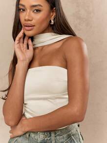 MISSGUIDED Áo Bandeau họa tiết cổ và lưng bằng vải satin - Kem - Xem 4