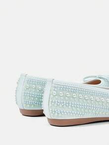 CUCCOO HITCHD Cute White Bow Pearls Round Toe Flats, Comfortable Casual Slip-On Shoes For Women, Suitable For Commute, Dates And Shopping - Baby Blue - View 11