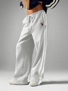 Missguided x Playboy Wide Leg Sweatpants Retro Style Lounge Pants Varsity Cozy Streetwear Joggers Fall Winter Casual Wear - Light Grey - View 1