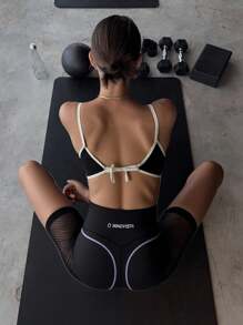 Innovista Pantalones cortos deportivos suaves y mantecosos para entrenamiento, con costuras de contraste, cintura alta, ropa deportiva diaria para yoga, entrenamiento HIIT, mallas elásticas de alto estiramiento, ropa de abrigo para otoño, movimiento cómodo y funcional, panel de malla de cebra transpirable con recorte, a prueba de sentadillas, para cardio, ciclismo, CrossFit, running, tenis, voleibol, paddle board, ejercicio al aire libre, a prueba de sudor, saludable, listo para TT, Reel de IG, INSTA OOTD, negro, morado, equipo de fitness para mamás trabajadoras, rendimiento atlético, minimalista, tonos naturales, estilo "chica limpia", Pilates, influencer de moda, diseño a rayas - Negro - Ver 4