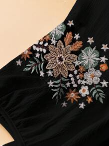 Linhara Blusa versátil de talla grande bordada de forma elaborada para mujeres - Negro - Ver 4