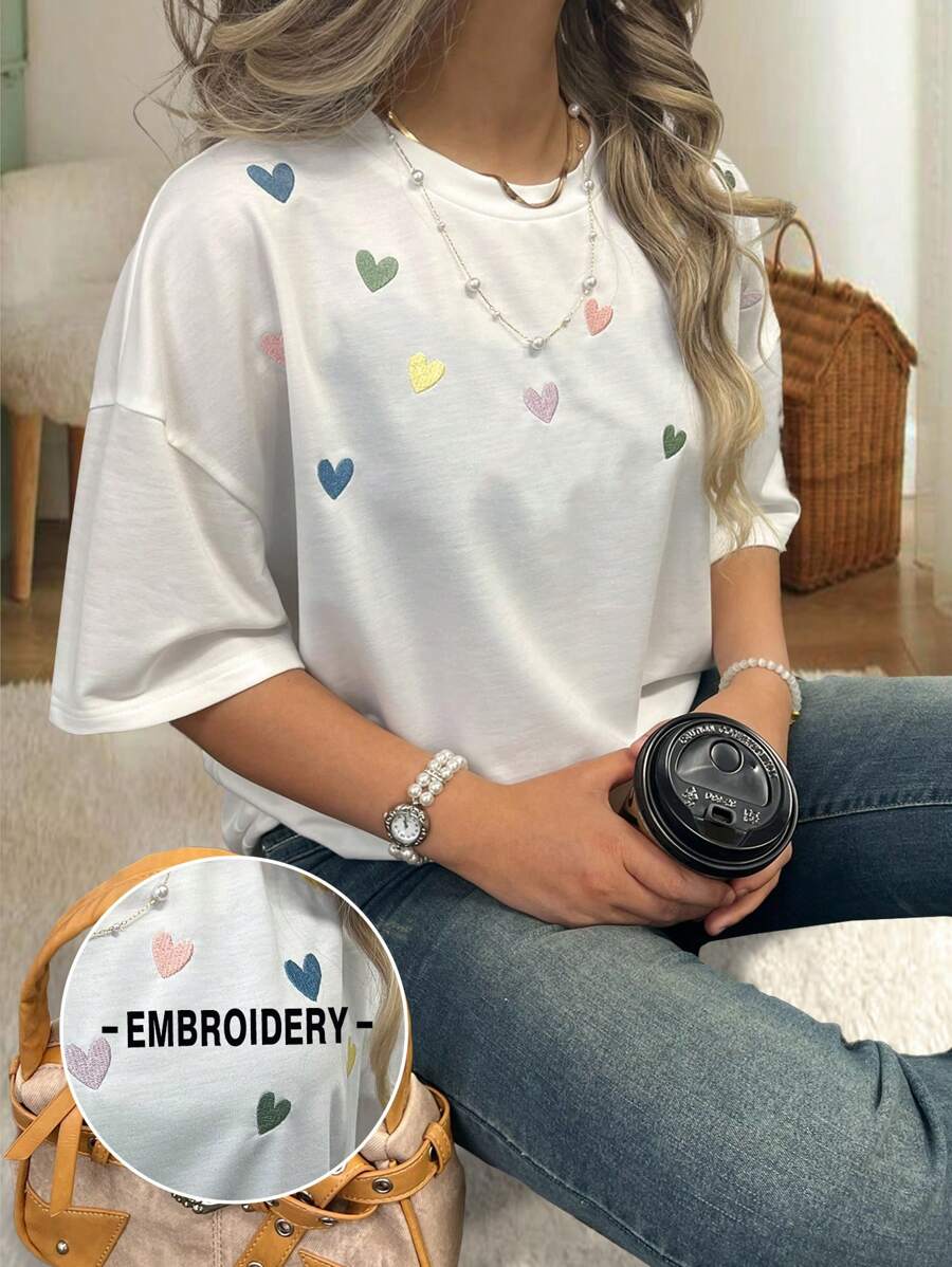 SHEIN CURVE+ Plus Size Women Summer Round Neck Short Sleeve Casual T-Shirt With Heart Embroidery Design - White - View 1