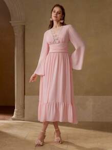 MOTF PREMIUM ROBE À VOLANTS AVEC DENTELLE CONTRASTANTE - Rose bonbon - Voir 4