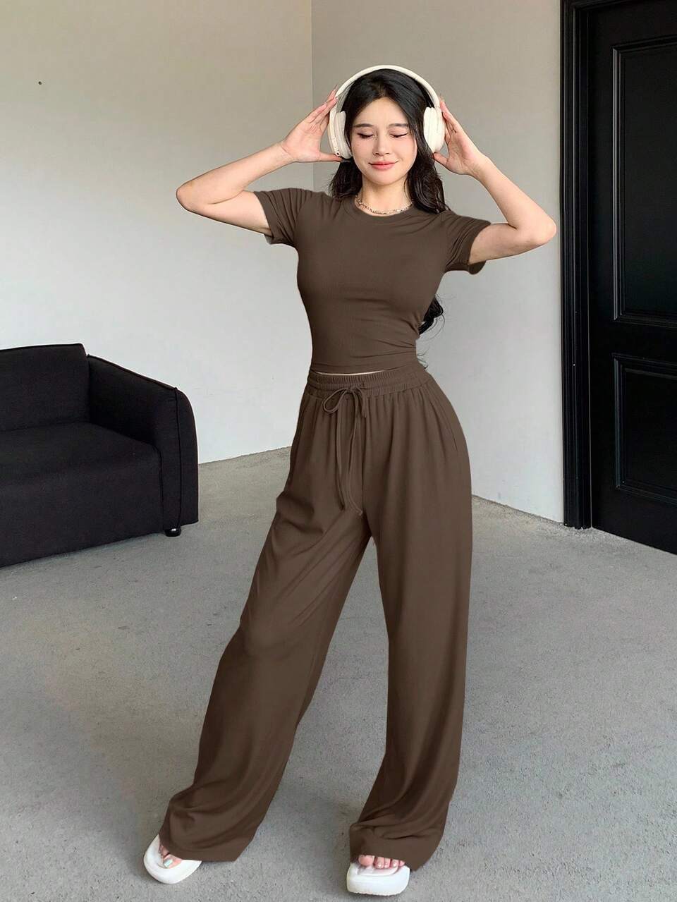 2pcs Women Solid Color Short Sleeve T-Shirt And Long Pants Set Lounge Sets For Women Short Sets For Women