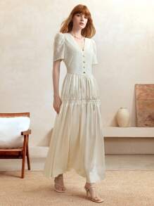 SHEIN LUNE Vestido de satén con cuello en V, mangas abullonadas, cintura con lazo y bajo plisado con hebilla dorada, estilo vintage elegante para ocasiones formales, vestido maxi para primavera/verano, vestidos de verano para mujer, vestidos de cumpleaños para mujer, vestidos formales para mujer, vestidos blancos elegantes y clásicos, estilo de mujer de dinero antiguo, vestido fluido, vestidos modestos para mujer, Fairycore, vestidos para fiestas de mujer, vestidos sexy para mujer, vestidos de verano para vacaciones, atuendo todo blanco para mujer, vestidos para eventos de boda, vestidos formales para invitados de boda - Albaricoque - Ver 4