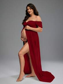 SHEIN Vestido de maternidad de unicolor con hombros descubiertos y abertura alta para sesión de fotos - Burdeos - Ver 4