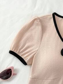 Elenzga Camiseta de manga corta con cuello en V y dobladillo retorcido con ribete de bloques de color para mujer, verano - Rosa Pálido - Ver 7