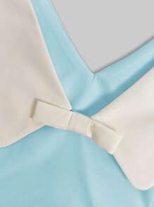 SHEIN Clasi Blus Fashion Wanita Terbaru untuk Musim Semi/Panas dengan Desain Elegan dan Kerah yang Melangsingkan - Baby Blue - View 3