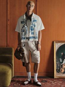 SWAVVY Camisa informal de manga corta con botón y estampado de letra para hombre, de corte holgado