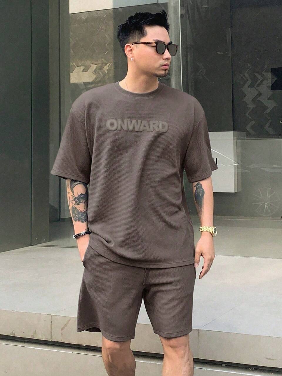 Men's Summer Letter Printed Round Neck Short Sleeve Casual T-Shirt And Shorts Set