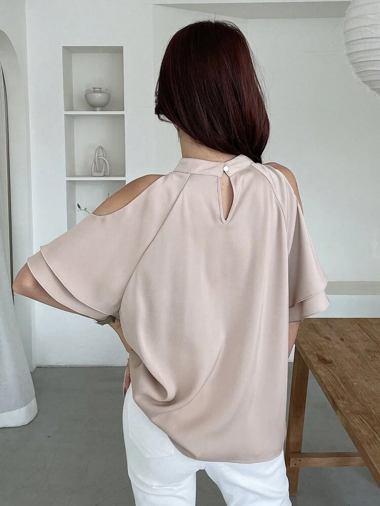 Cold Shoulder Keyhole Back Blouse