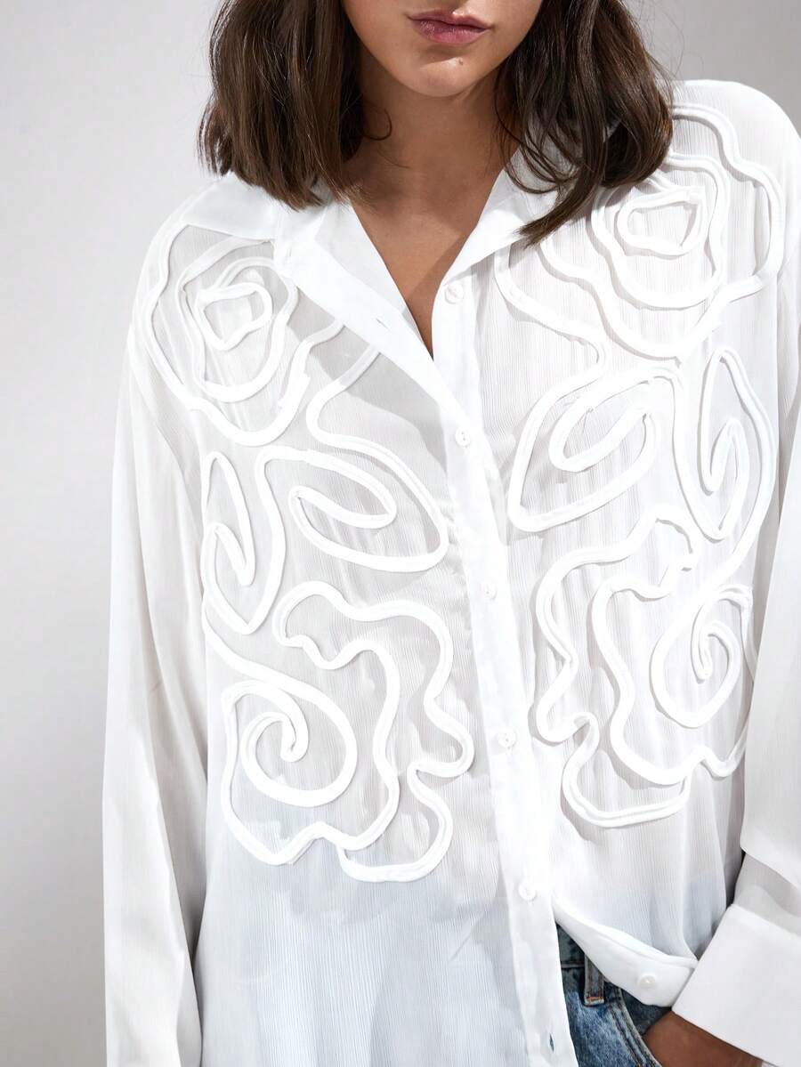 Maija 女士象牙色刺绣设计休闲/商务宽松衬衫，优雅现代都市时尚，四季百搭，前胸蝴蝶结装饰，适合办公室、社交、音乐会、海滩、度假 - 白色 - 查看 1