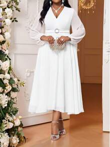 SHEIN Lady 大码女装春夏休闲优雅波西米亚粉色圆领针织立体花卉面料网眼拼接泡泡袖婚纱大码连衣裙 - 白色 - 查看 4