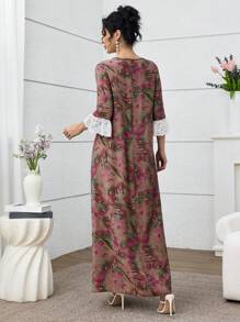 SHEIN Najma Al Najma 女士花卉印花蕾丝拼布长袍，阿拉伯风格，夏季穿着 - 彩色 - 查看 2