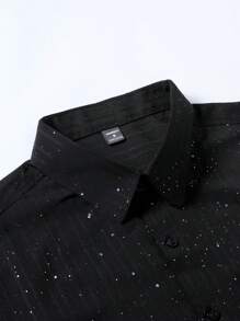 OTTIMOZO 2 piezas Conjunto de camisa de manga corta casual de verano y pantalones cortos para hombres, camisa con rhinestones, ropa de resort para hombres, conjunto de vacaciones negro, vestimenta de verano para hombres, camisa negra casual de manga corta para hombres - Negro - Ver 5