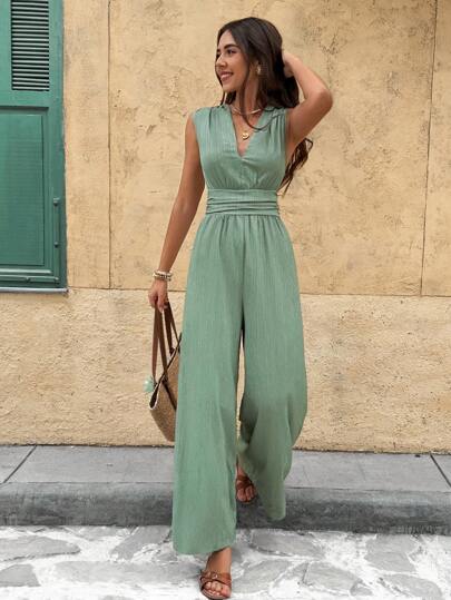 Serisse Women's Solid Deep V-Neck Ruched Sleeveless Jumpsuit Summer Green Casual Christmas