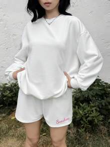 SHEIN 少女超大休闲花卉印花运动衫和短裤套装，舒适简约 - 白色 - 查看 2