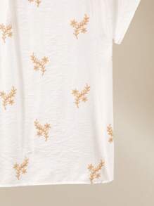 Lacomfia Embroidered V-Neck Dolman Sleeve Plus Size Casual Shirt - Apricot - View 3