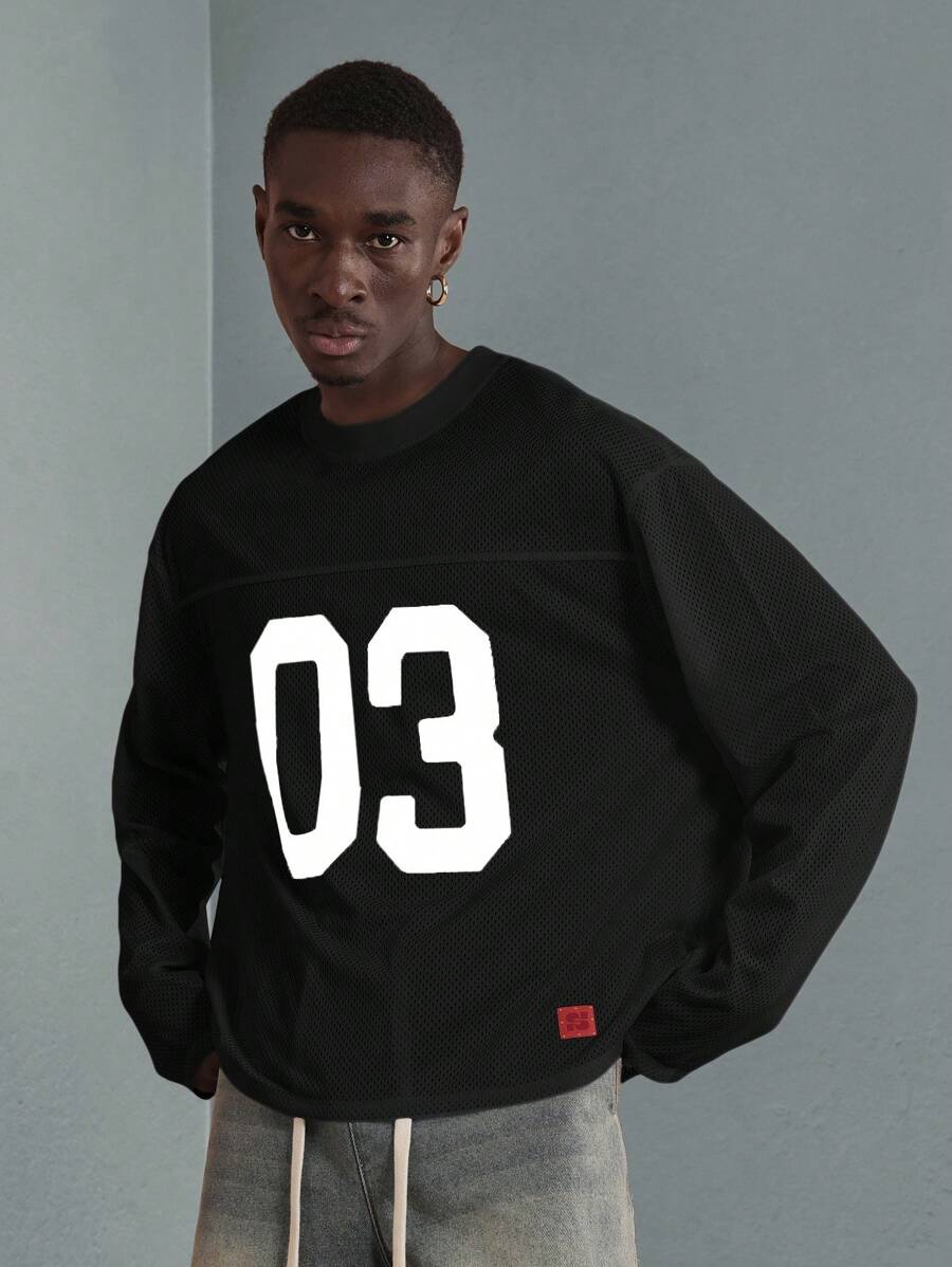 SUMWON Maglia a maniche lunghe in stile maglia sportiva, in rete, con stampa del numero 03, stile casual, ispirata al look varsity - nero - Visualizzare 1