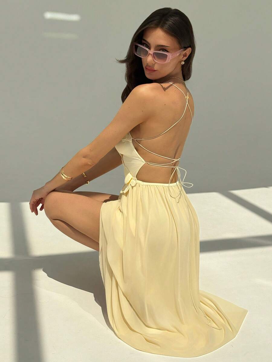 Aloruh Nuevo vestido largo bohemio de estilo vacacional de playa con espalda abierta, tirantes finos, recortes y detalles de ganchillo floral y malla - Azul - Ver 1