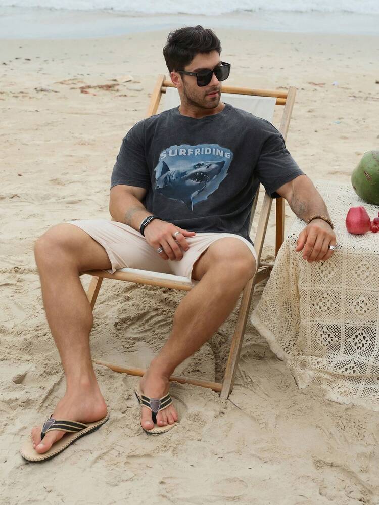 Men's Shark & Letter Print Vintage Washed Black Beach Tee, Summer