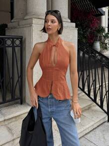 Siren Gaze 女式蝴蝶结领镂空修身背心，镂空无袖衬衫