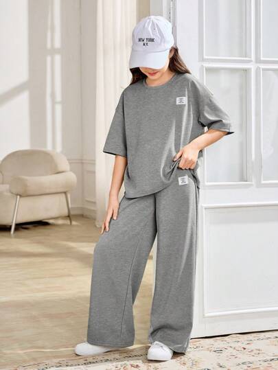 SHEIN Tween Girl Loose Comfortable Casual Minimalist Round Neck Short Sleeve T-Shirt And Pants 2 Pieces Set