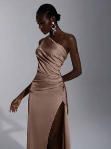 Elitara Abito elegante, romantico, sexy, minimalista, in raso, elasticizzato, senza schienale, con volant, attillato, con spacco alto, alla moda, stile influencer, da occasione, da vacanza, festa di compleanno, matrimonio, damigella