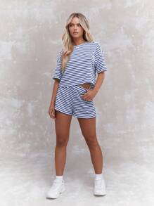MISSGUIDED 航海条纹两件套夏季度假套装 T 恤短裤迷你休闲家居服海滩度假套装 - 藍色 - 查看 4
