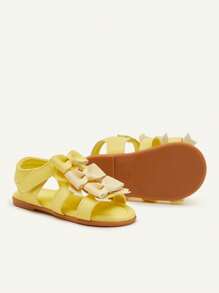 SHEIN 1 Pair Summer Fashion Light Yellow Bow Princess Girl Cute Comfortable Versatile Flat Baby Sandals/Roman Sandals - Yellow - View 10