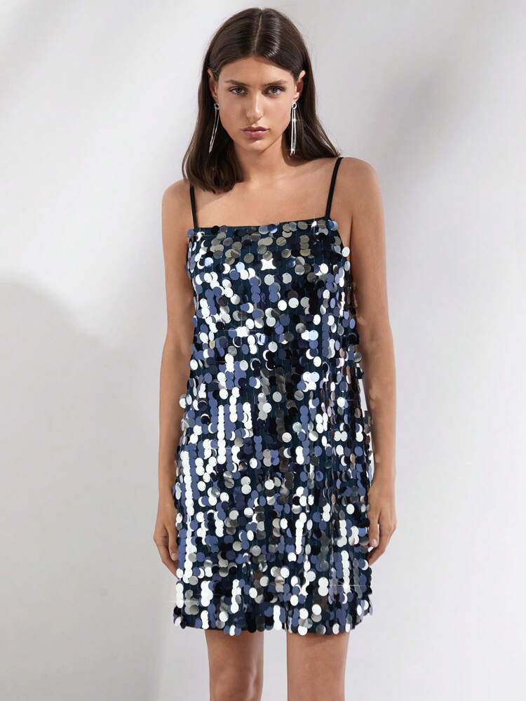 SHEIN Maija Women's Navy Blue Sequin Full Coverage Summer Dress, Versatile & Elegant Urban Fashion, Comfortable Fitted Strapless Design With Romantic Mermaid Silhouette, Suitable For Concerts, Social Events, Parties, Cruises Elegant And Intellectual Female Wedding Guest Dress Outfit And Beautiful French Slouchy High-End Sense Of Intelligence And Elegance Old Money Style Cruise Clothing Vacation Wear Low-Key Basic Style, All-Match And Suitable For Everyone, Street Fashion Wear, Coffee Shop Wear, Relaxed Wear All-Season Party Wear