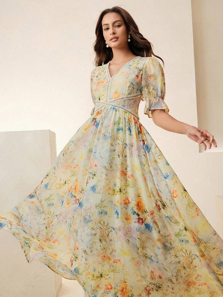 New V-Neck Lace Patchwork Vintage Print French Style Waist Slimming Mini Dress For Women, Vacation